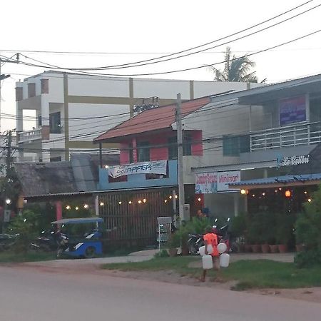 Easy Rooms And Minimart Ko Lanta Extérieur photo