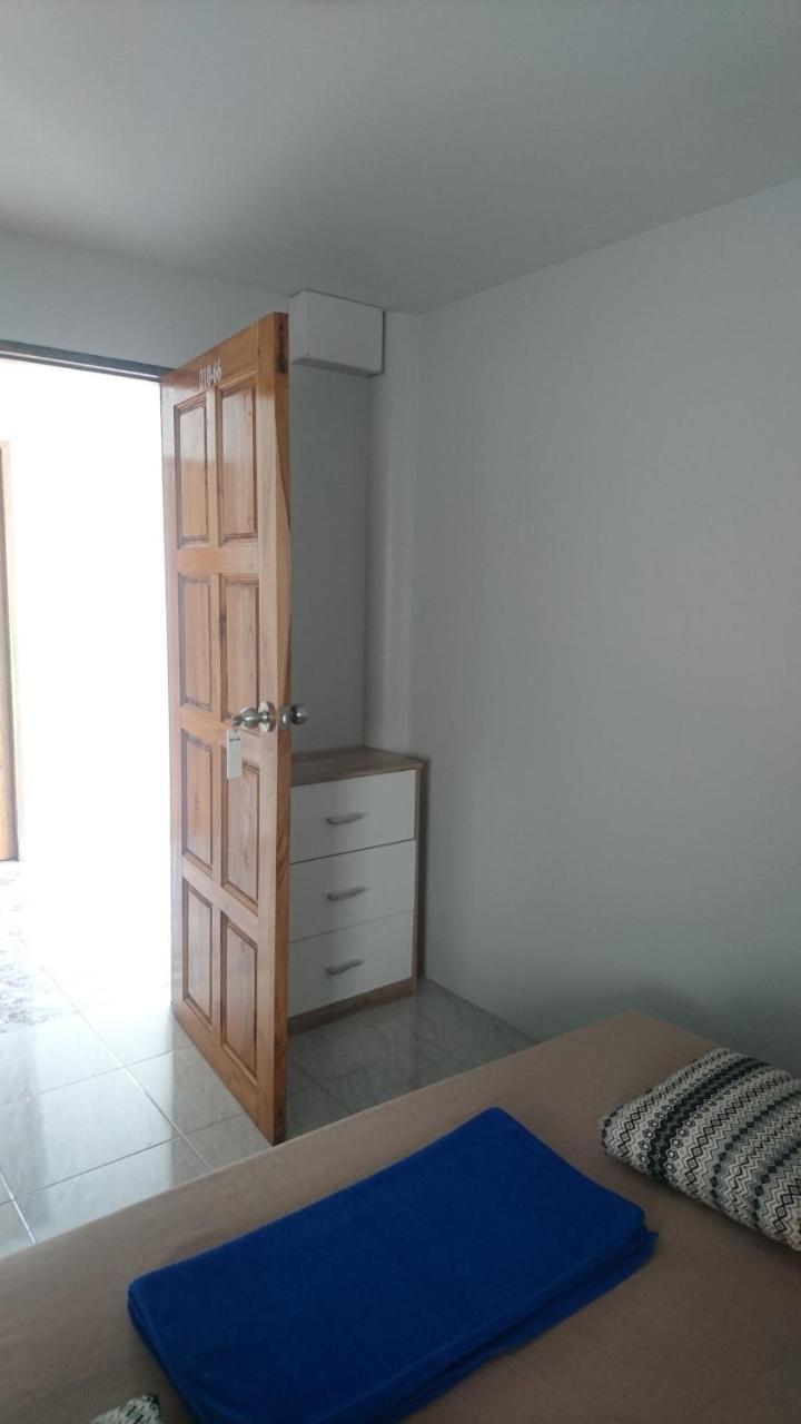 Easy Rooms And Minimart Ko Lanta Extérieur photo