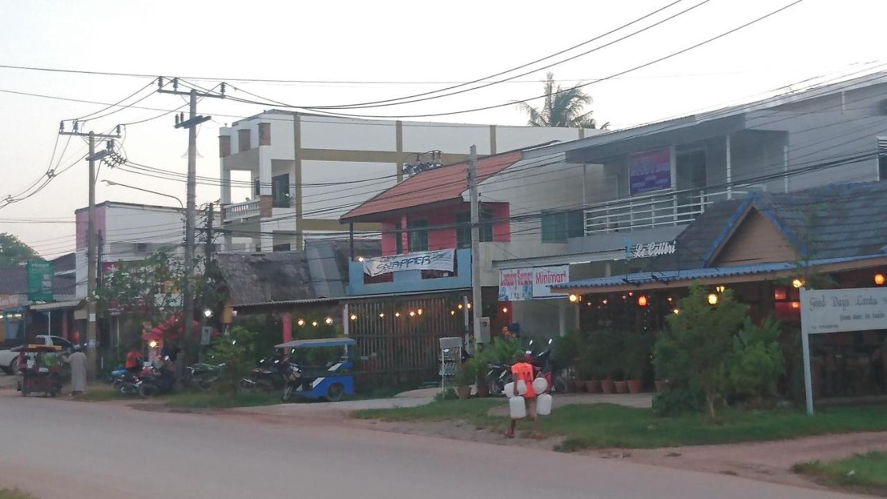 Easy Rooms And Minimart Ko Lanta Extérieur photo